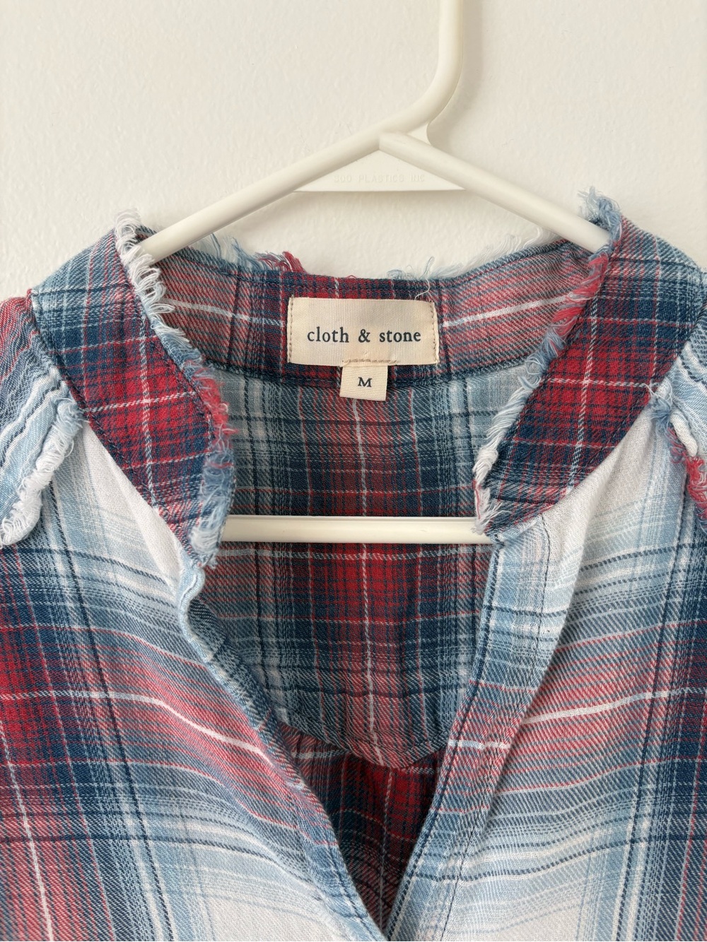 Cloth & Stone Plaid Sleeveless Tie Front Button Down Tank Sunglow Indigo Medium - Picture 6 of 10